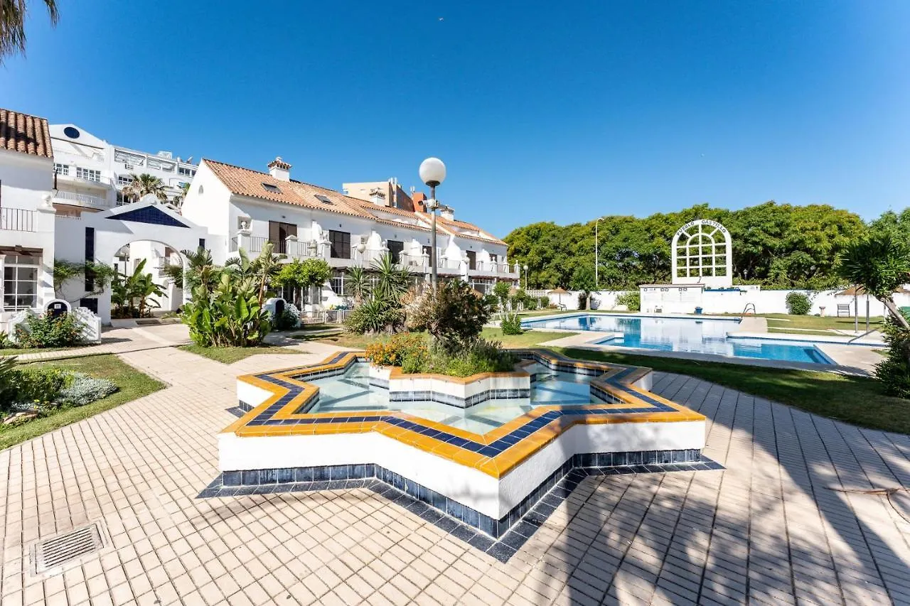 Beachside House Fuengirola 0*,  Spanje